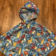 トミカ　エプロンとレインポンチョの画像