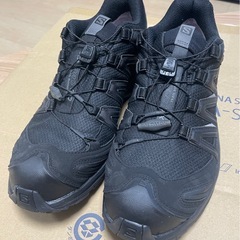 スニーカー　27cm SALOMON