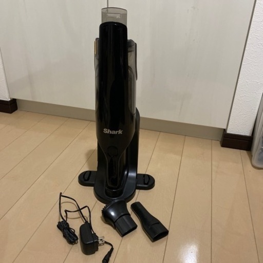 シャーク　ハンディ掃除機