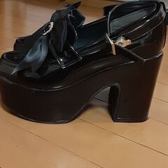 厚底サンダルの画像