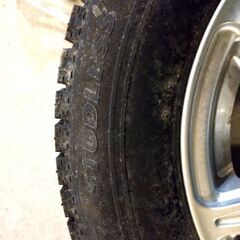 4本セット　ホイール付きスタッドレスタイヤ 185/70R14 の画像