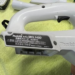 【取引中、受付中止
 】マキタ  14.4V ライトバッテリー　インパクト  掃除機セットの画像