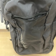 モンベル　スーツケースの画像