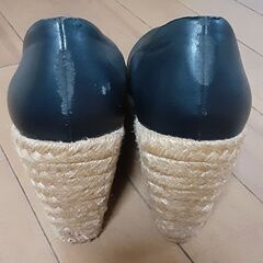 厚底パンプスの画像