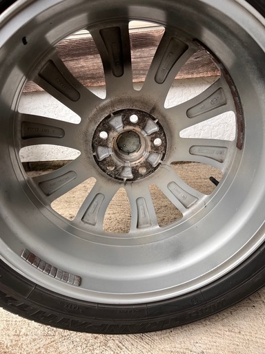 スタットレスタイヤ　マツダ cx-5 CX-8 225/55R19 山あり21年製