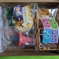 未使用品●組み立て玩具★つくってあそぼう！みんなのゆうえんち２★メリーゴーランド・組み立てて遊ぼう！自分だけの遊園地◎８歳位～◎の画像