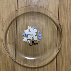 ILLUMS ガラスのお皿