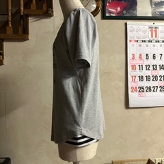 取り引き終了しましたm(_ _)m  　グレーロゴ入りTシャツの画像