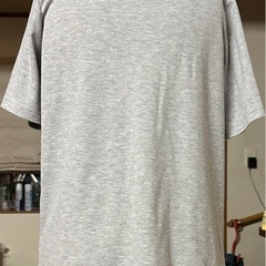 取り引き終了しましたm(_ _)m  　グレーロゴ入りTシャツの画像