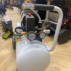 96 TAKAGI 静音オイルレスエアコンプレッサー 25L の画像