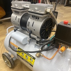 96 TAKAGI 静音オイルレスエアコンプレッサー 25L の画像