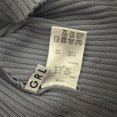 トップスの画像