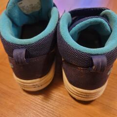 ASICS１６cmスニーカーの画像