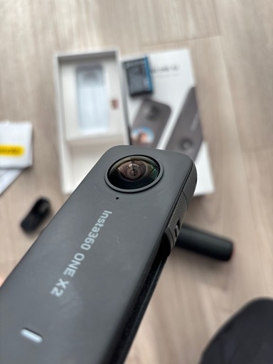 
Insta360X2