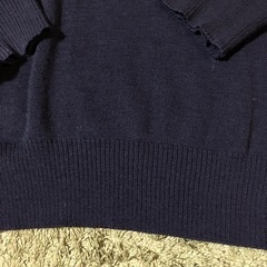 紺　メンズVセーターの画像
