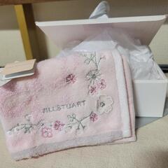 新品未使用ジル・スチュアートハンカチ