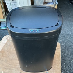 自動開閉　ゴミ箱
