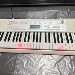 電子ピアノ