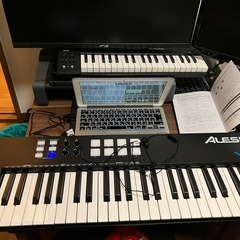 MIDIキーボードAlesisV49の画像