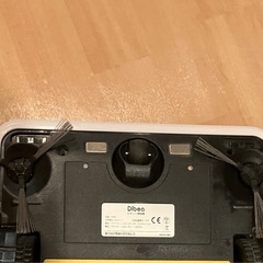 値下げしました　
Dibea ロボット掃除機 本体と付属品　D960の画像