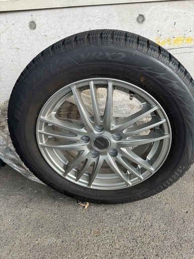 スタッドレスダイヤ　ホイール付き　ブリヂストンVRX2 205/60R16 /ECO FORME  