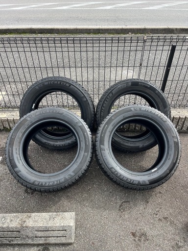 ミシュラン　17インチ スタッドレスタイヤ4本