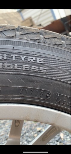 ホイール&タイヤセット　235/55R18 　