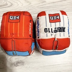 トミカ　キーホルダー　ぬいぐるみ　2個セットの画像