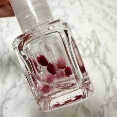 🤍ぉ花の入ったネイルオイル𑁍の画像
