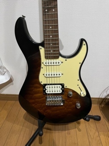 ヤマハ　エレキギター　Pacifica  アンプ付き