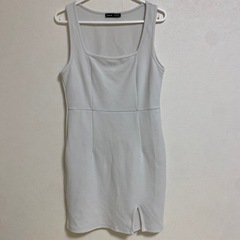 白 ノースリーブ ミニワンピース