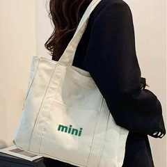 未使用品　トートバック ホワイトの画像