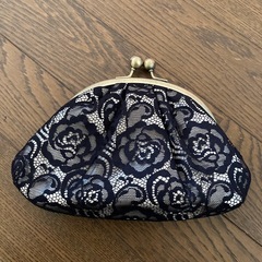 ANNA SUI がまくちポーチ