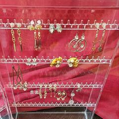 ピアス