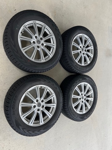 エクストレイル　
スノータイヤ