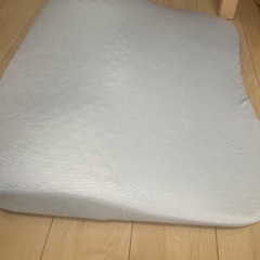 ニトリ枕　の画像