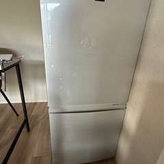 シャンプーの137L冷蔵庫