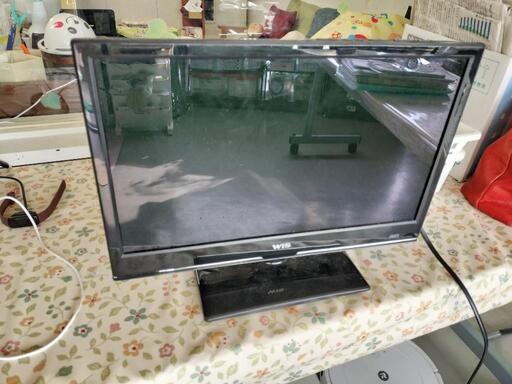 16V型DVDプレイヤー内蔵デジタル液晶テレビ