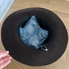 【お譲り先決定】冬用レディースハット、中古の画像