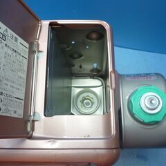 N094　ダイニチ　石油ファンヒーター　タンク3.5L　 木造～７畳　鉄筋～９畳　  型番FW-258NEの画像