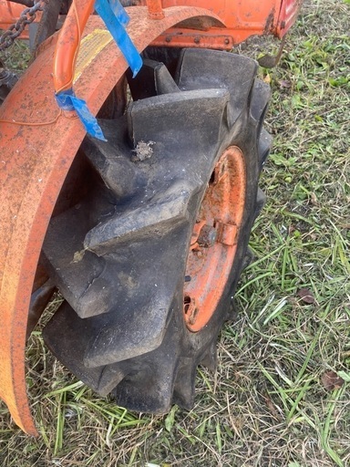 クボタトラクターB5000 4WD