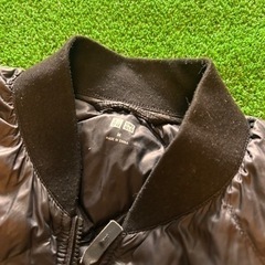 ユニクロ　ウルトラライトダウン　キルティング　黒　メンズの画像