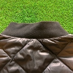 ユニクロ　ウルトラライトダウン　キルティング　黒　メンズの画像