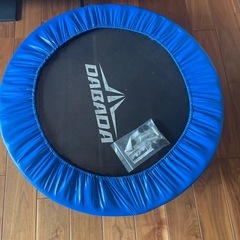 ダバダ　トランポリン