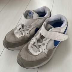 NIKEスニーカー21センチ
