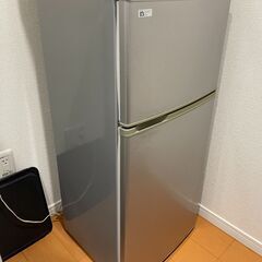 冷蔵庫無料で差し上げます (SANYO SR111R)