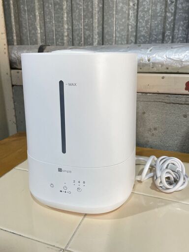③★NITORI Nsimple ニトリ★らく給水アロマオイル対応加湿器 BRI-N-32119 2022年 ホワイト ６畳向け 抗菌樹脂タンク お手入れ簡単 コンパクト