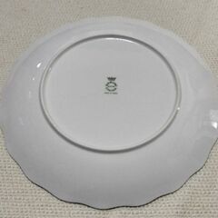 【未使用品】NARUMI　ボーンチャイナ　丸皿の画像