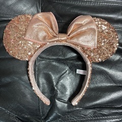 ディズニー ミニー カチューシャ キラキラ スパンコール ピンク