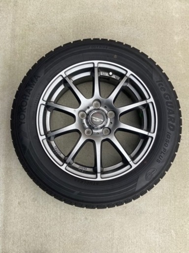 80系ヴォクシースタッドレスタイヤ